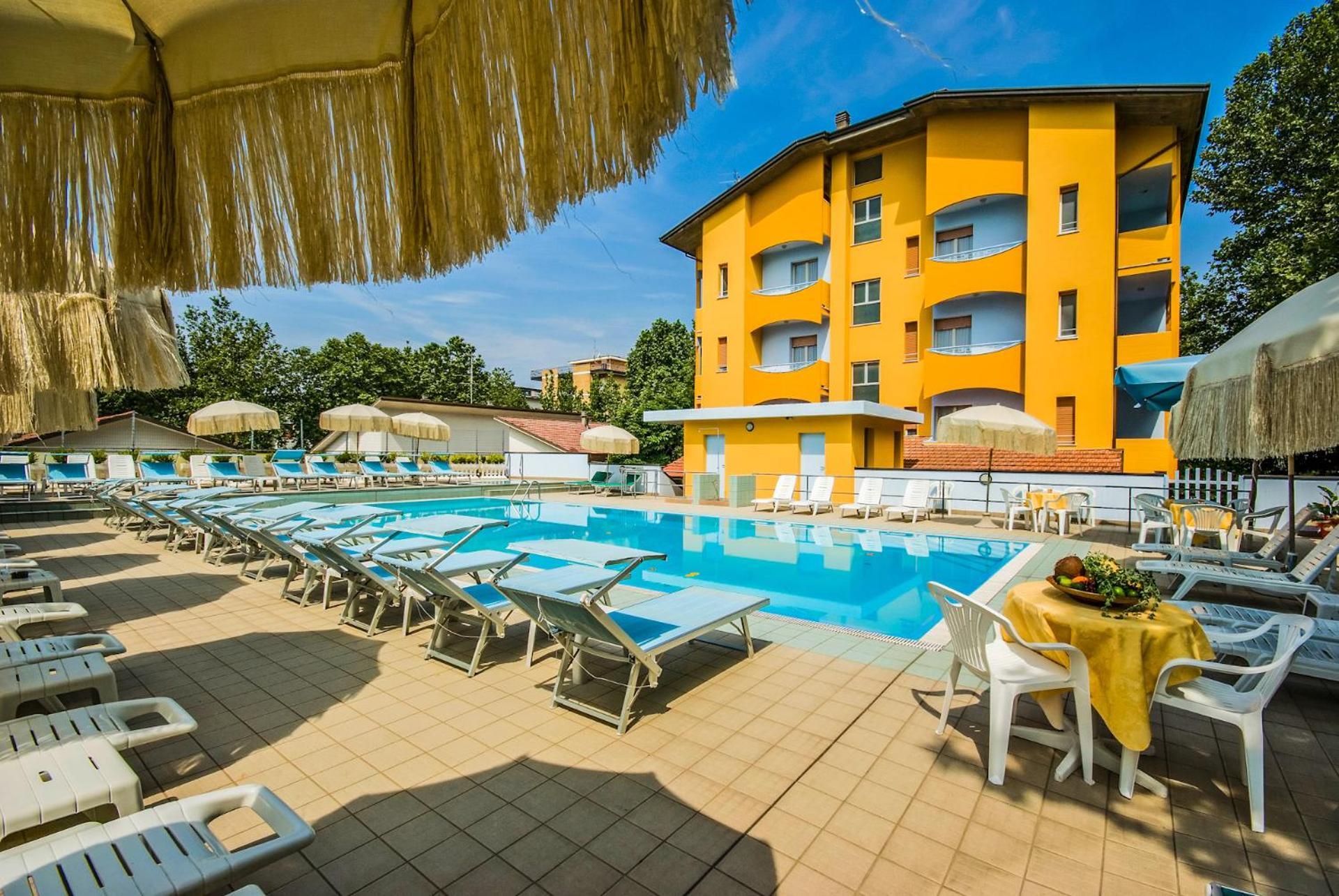 VMBabyhotel&Residence Parador Cesenatico Exterior foto