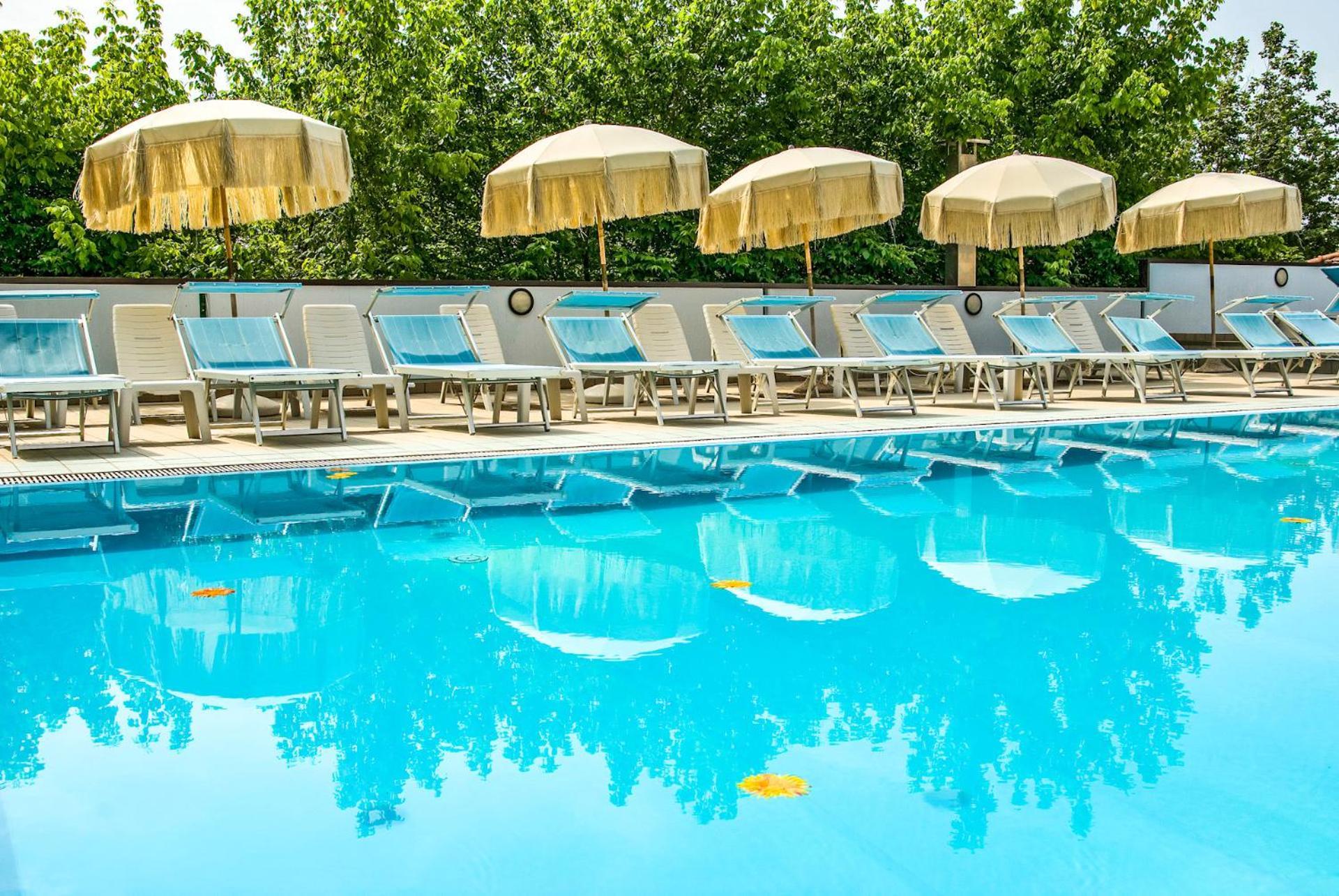 VMBabyhotel&Residence Parador Cesenatico Exterior foto