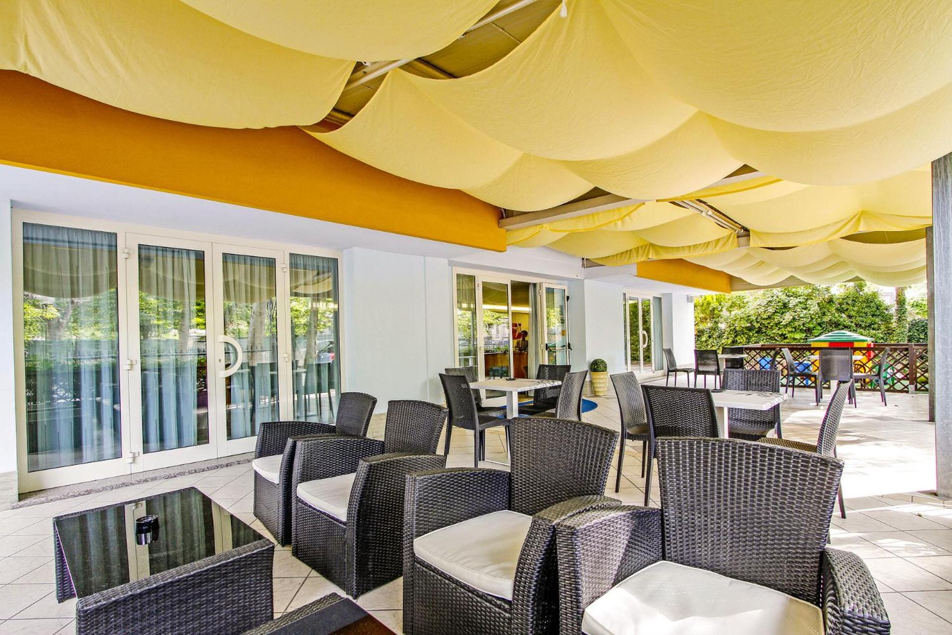 VMBabyhotel&Residence Parador Cesenatico Exterior foto